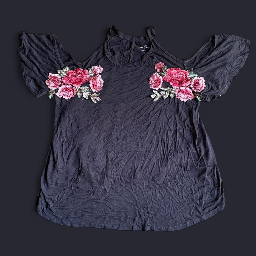 Shoulderless Top with Pink Rose Embroidery Womens large